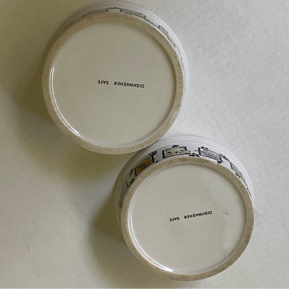 Cat Dish Set 5” Ceramic Tiger Cat 2 Bowls Water Food Signature White Kitties - Picture 10 of 16